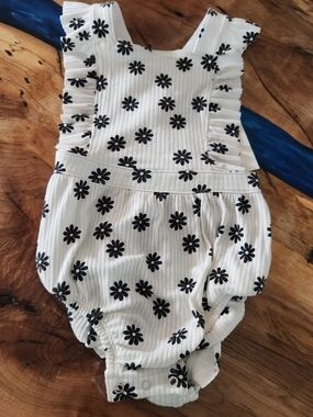 Cat & Jack White Romper with Black Daisy Print